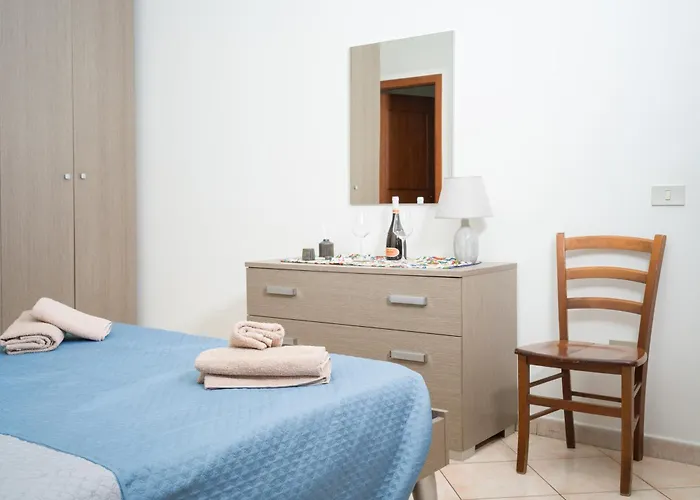 - Casetta Del Pescatore דירה איסולה דלה פמינה