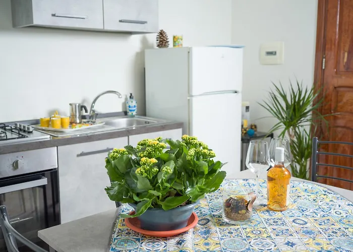 - Casetta Del Pescatore * איסולה דלה פמינה